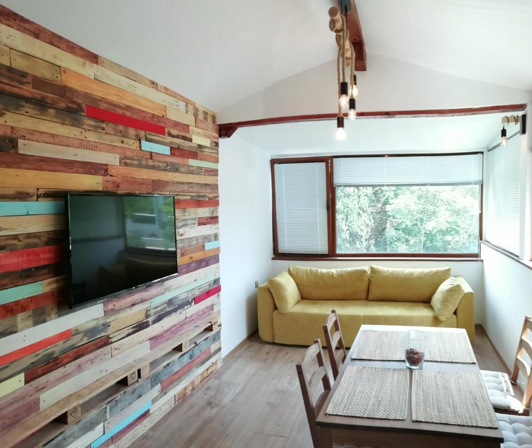 Ema Guest House Варна Екстер'єр фото
